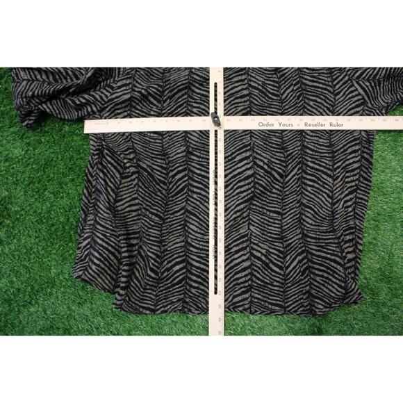 Michael Kors Shirt Womens 22W Blouse Button Up Stripes Animal Print - Picture 6 of 6